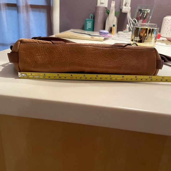 VINTAGE Lucky Brand Crossbody - Picture 12 of 15